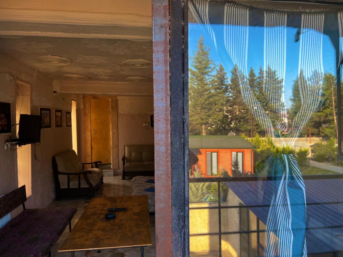 Smile Guesthouse Τυφλίδα Εξωτερικό φωτογραφία