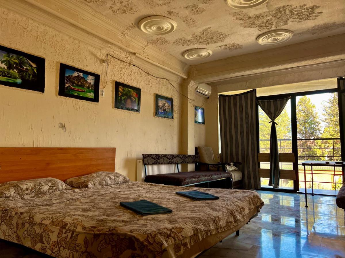 Smile Guesthouse Τυφλίδα Εξωτερικό φωτογραφία